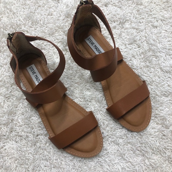 steve madden halley cognac leather sandals